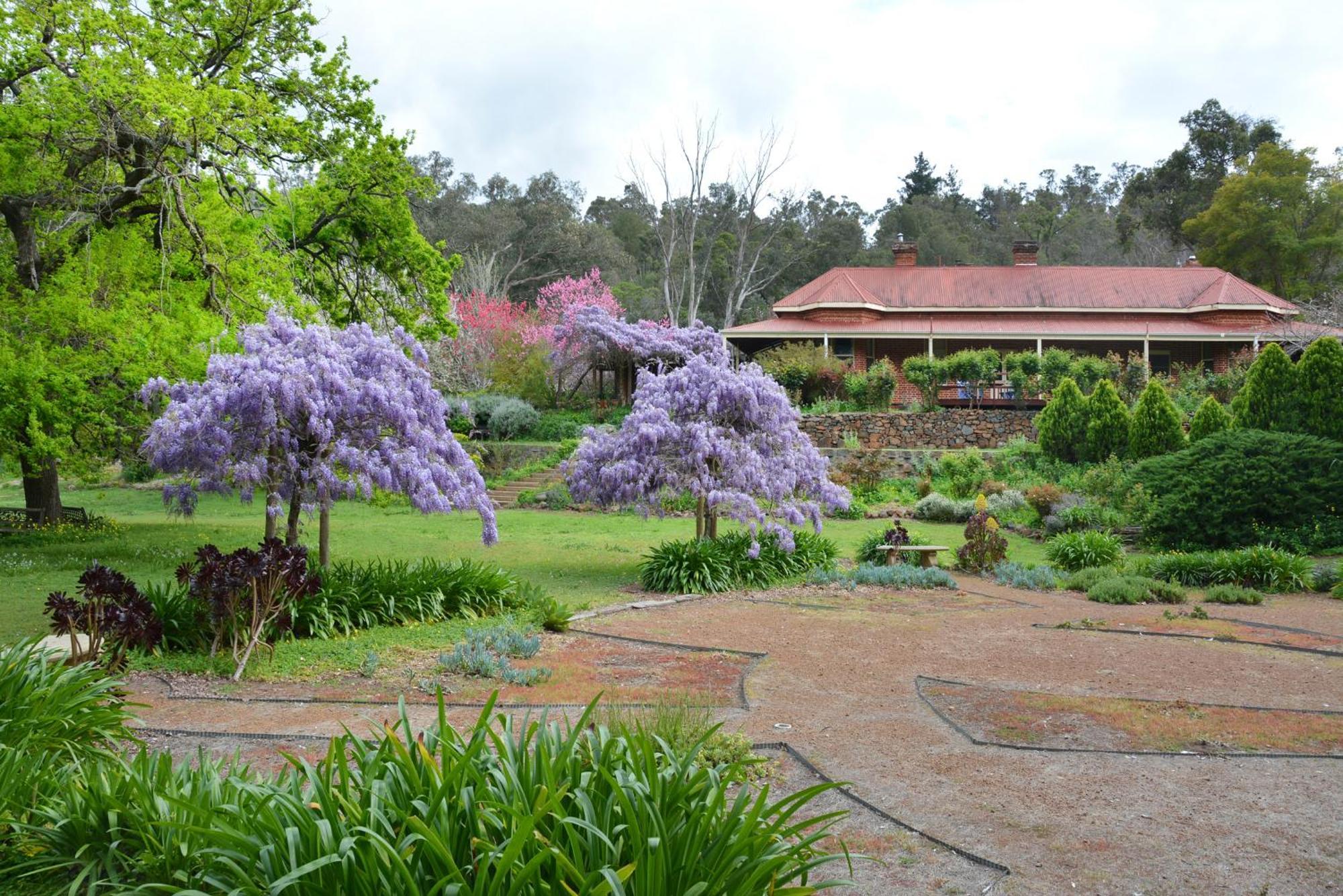 Ford House Bed & Breakfast บริดจ์ทาวน์ ภายนอก รูปภาพ