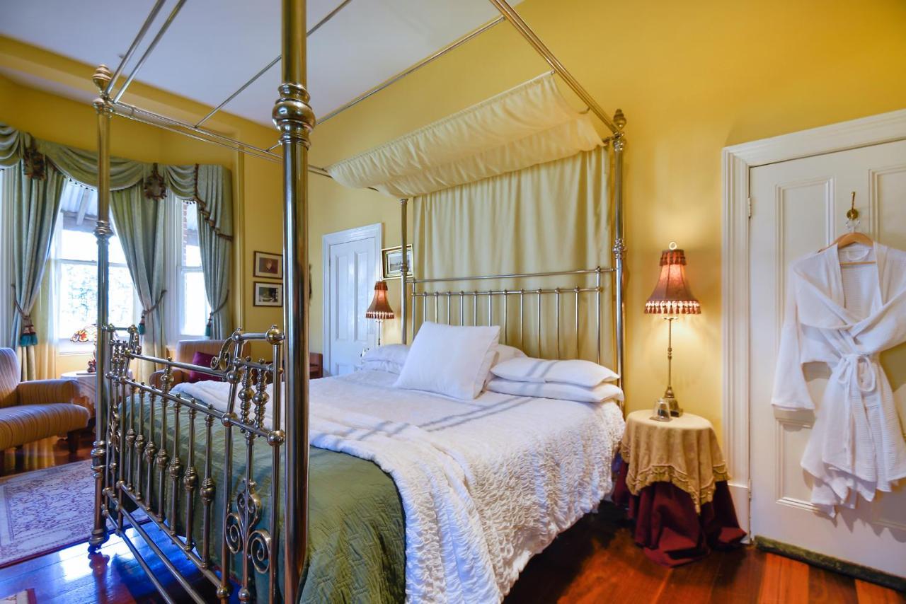 Ford House Bed & Breakfast บริดจ์ทาวน์ ภายนอก รูปภาพ