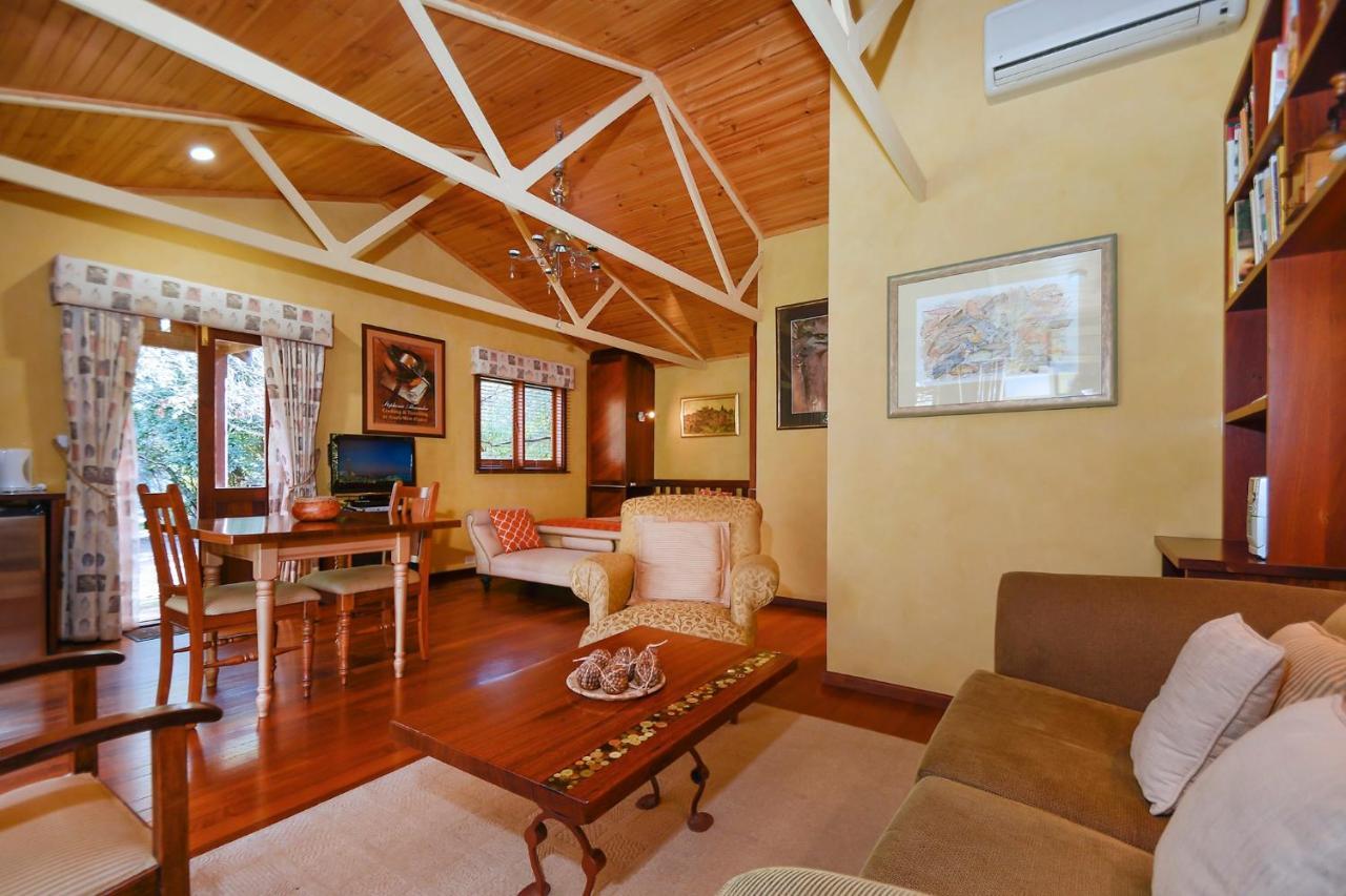 Ford House Bed & Breakfast บริดจ์ทาวน์ ภายนอก รูปภาพ